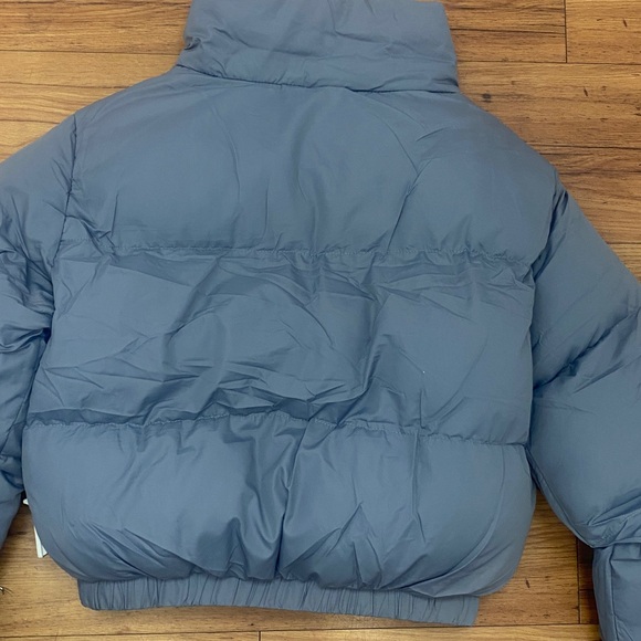 Clearance Gray Cropped Zip up Puffer Coat Jacket medium Presidents Day sale - Picture 5 of 5